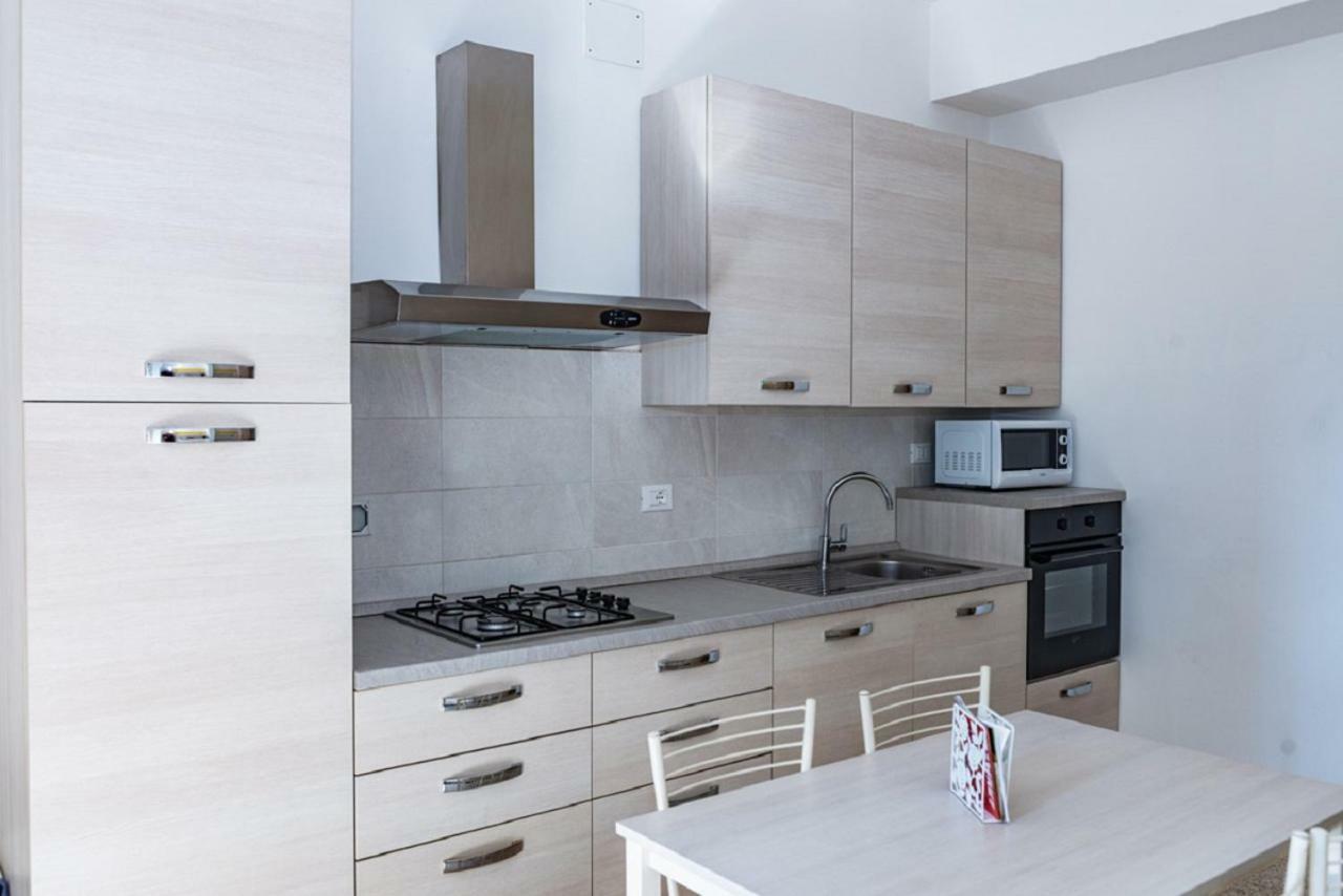 May Twins Home La Spezia Exteriér fotografie
